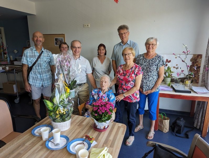 Marie-Rose Tronc, la doyenne de l'Hôpital de Bourg-Saint-Andéol, fête ses 102 ans !